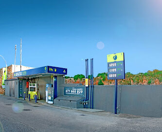 Gasolinera BENZOIL - Bràfim // VILALTA Corp